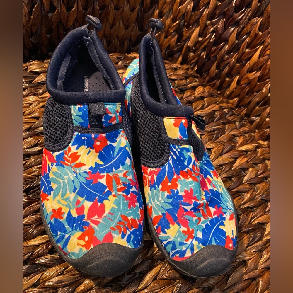 Lands End Water Shoes, Slip On, Sandals, Size 8